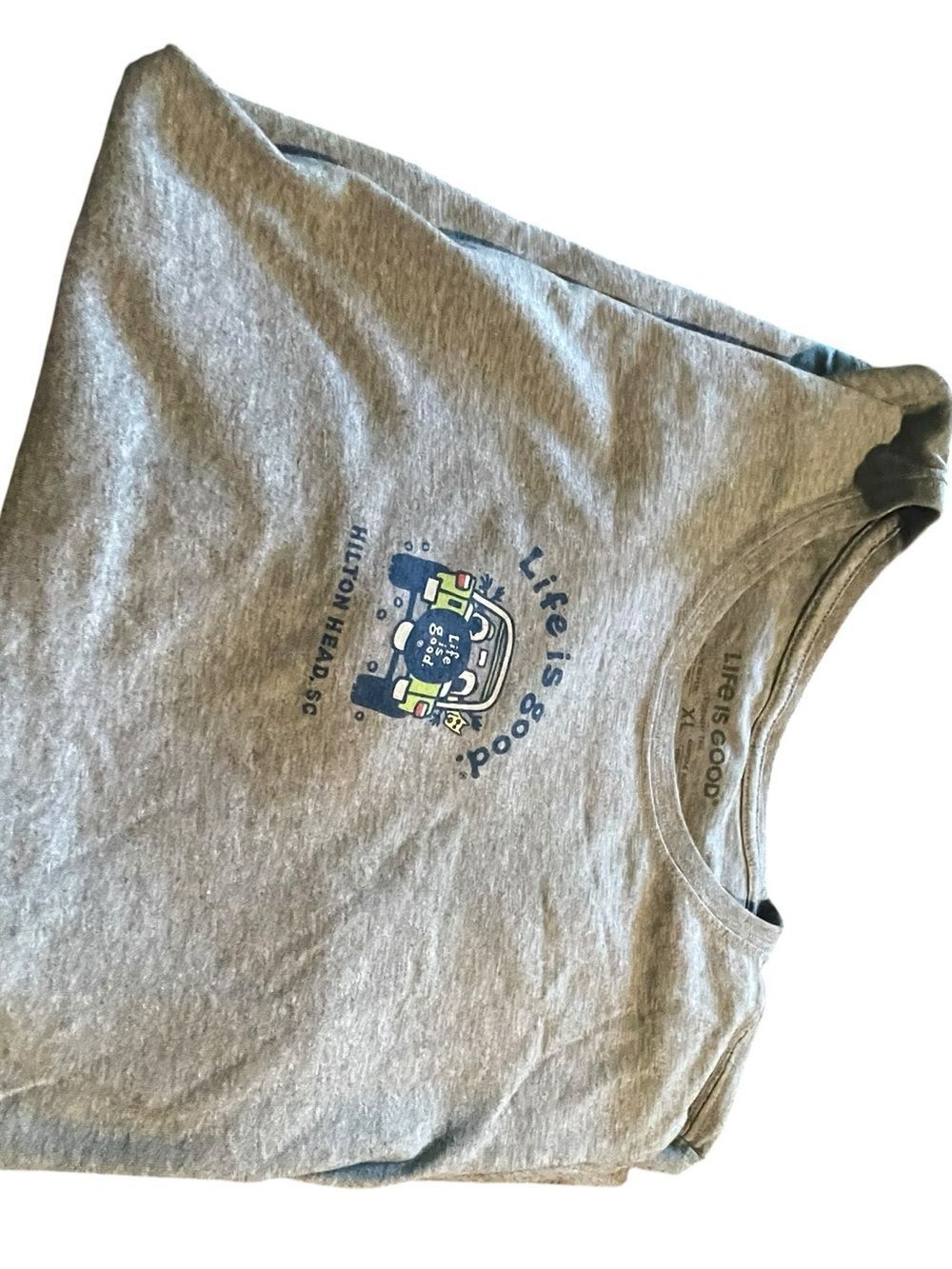 Life Is Good Gray Tee with Colorful Camper Graphic ladies size XL